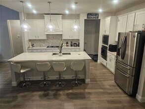 Building Photo - 1428 Huckleberry St