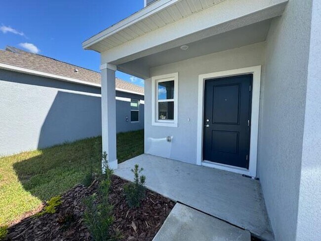 Building Photo - Brand New 5 Bedroom 2 ½ Bath new construct...