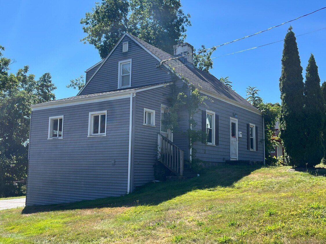 Foto principal - 204 Pembroke Ave