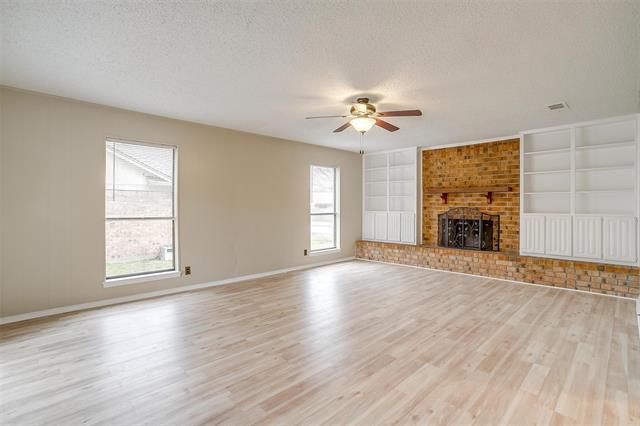 Building Photo - 1201 Juniper Ln