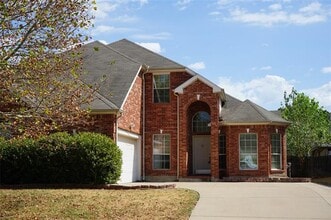 Building Photo - 1507 Chateau Ln