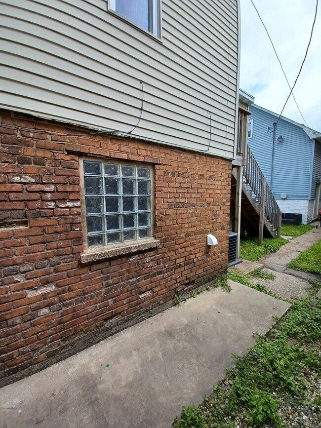 Foto del edificio - 2240 White Oak Avenue