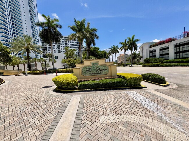 Foto del edificio - 2501 S Ocean Dr