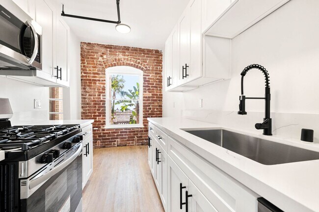 Interior Photo - Casa Real