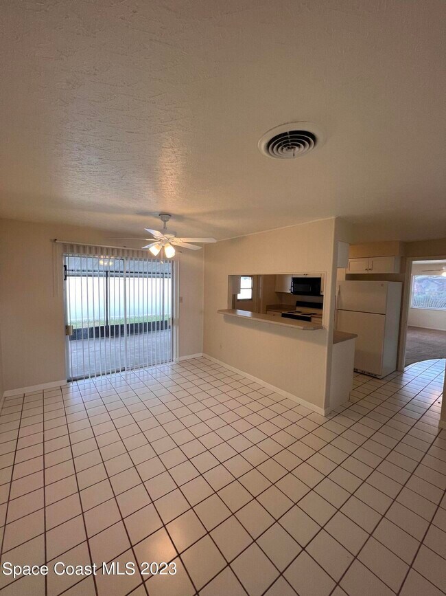 Building Photo - 40 Carib Dr