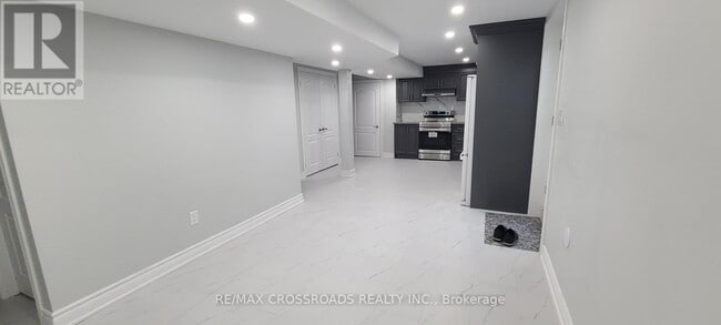 Building Photo - 69 Bluebell Crescent