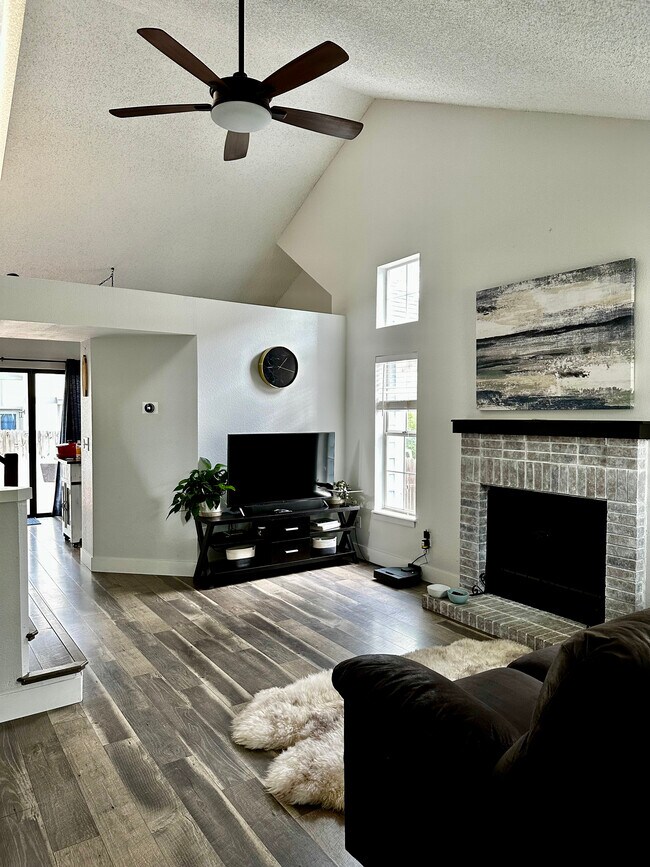 Foto del edificio - 11517 Wray Ct