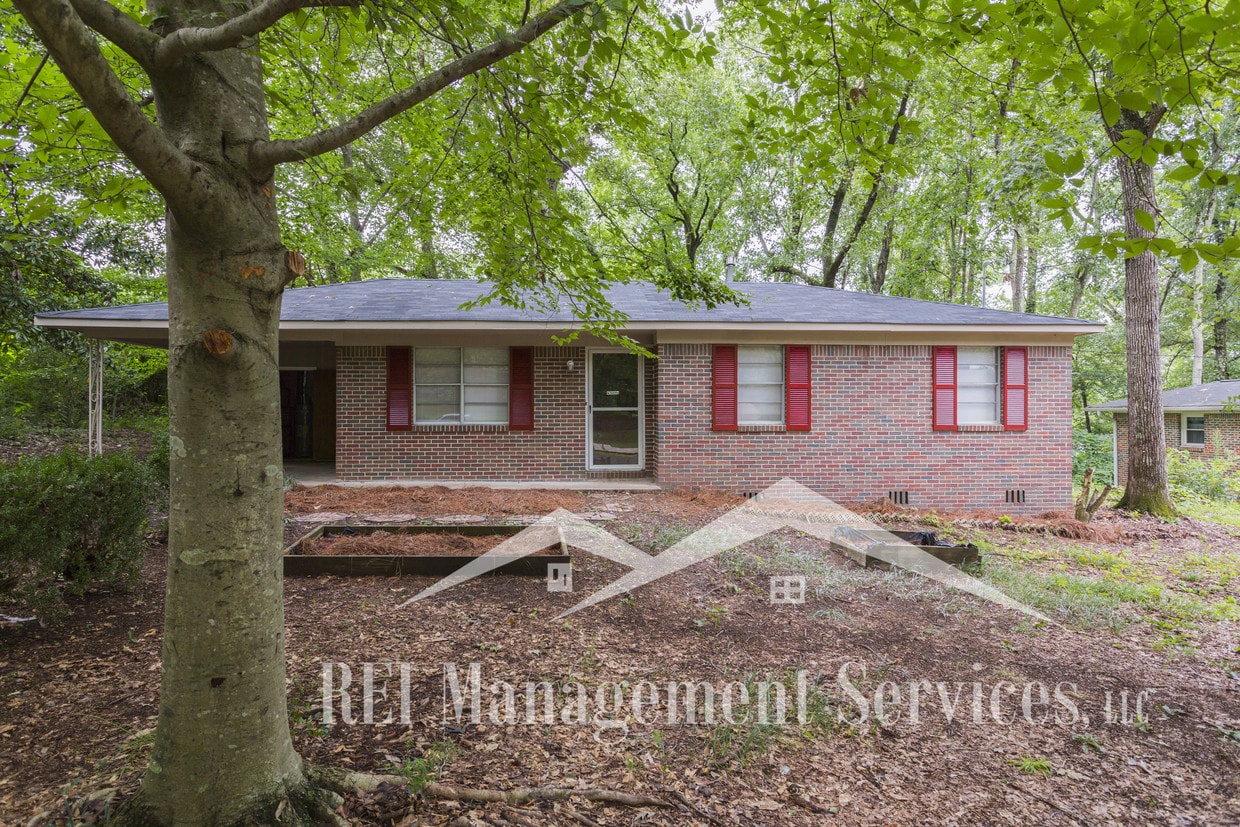 Primary Photo - 4611 Oak Dr