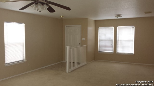 Building Photo - THREE BEDROOM 2 & 1/2 BATH ON CUL-D-SAC