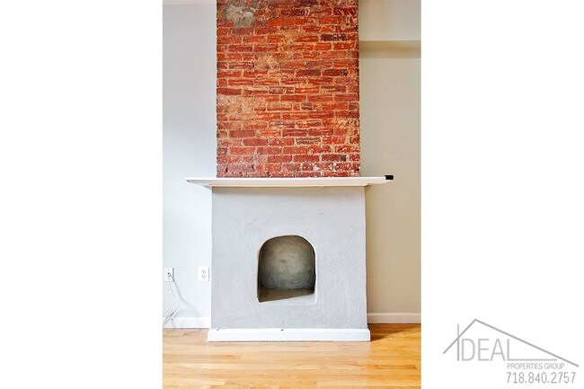Foto del edificio - 479 Hicks Street #L1R