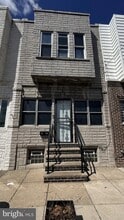 Building Photo - 2148 S Lambert St