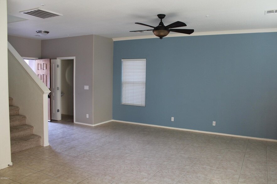 Foto del edificio - 8851 W Dahlia Dr