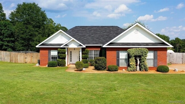Building Photo - 201 Fountain Crest Dr