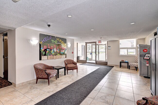 Building Photo - Campbell Court Apartments