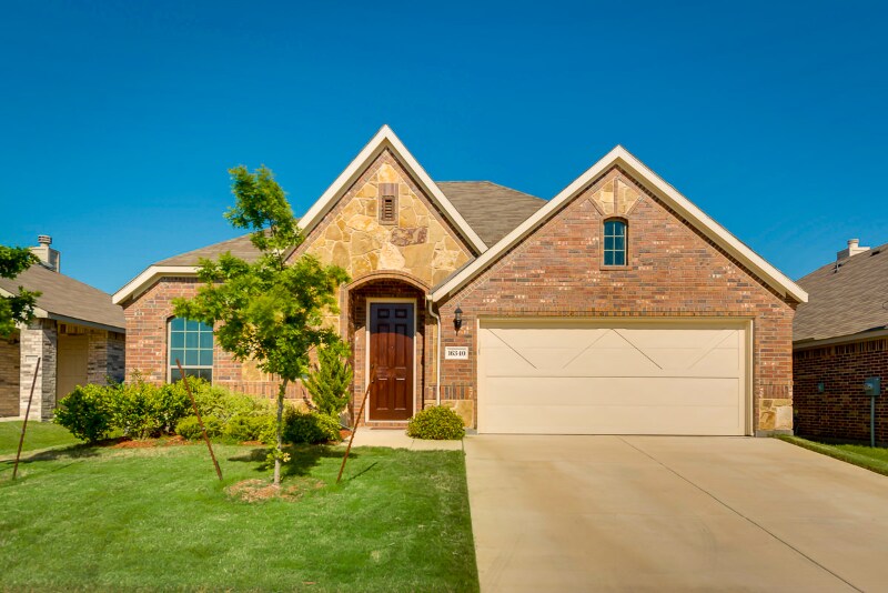 16340 Severn Ln, Justin, TX 76247 House Rental in Justin, TX