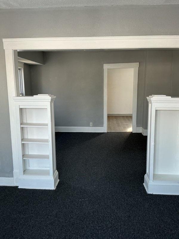 Foto del edificio - 9904 Manor Ave