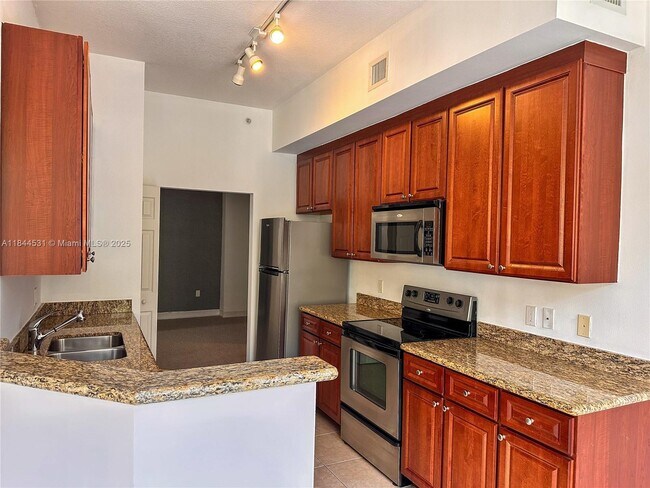 Foto del edificio - 3001 NE 185th St