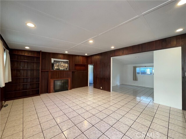 Building Photo - 3839 Brookline Ave