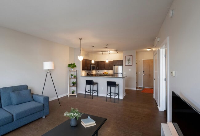 1 bedroom Secretariat floor plan - Pinhook Flats at Aksarben Village Apartments