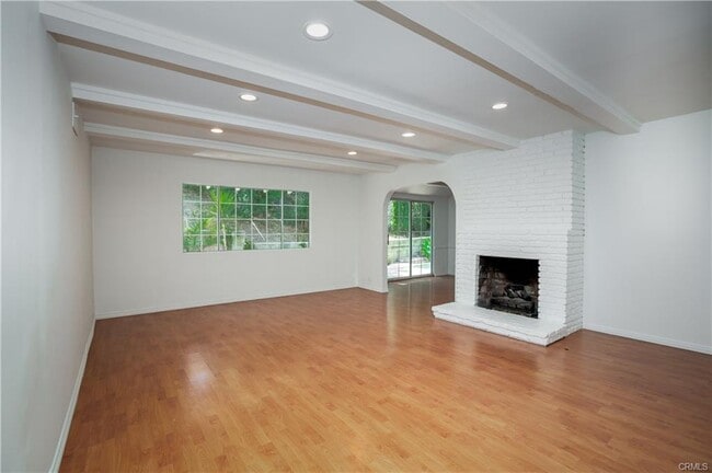 Building Photo - 5219 San Feliciano Dr