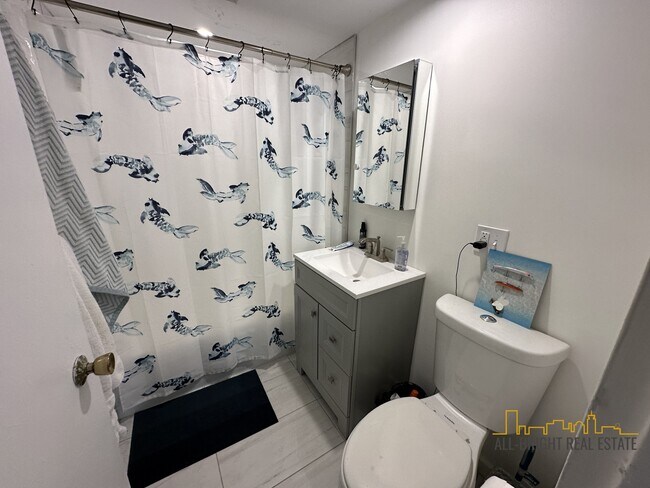 Building Photo - 471 Commonwealth Ave