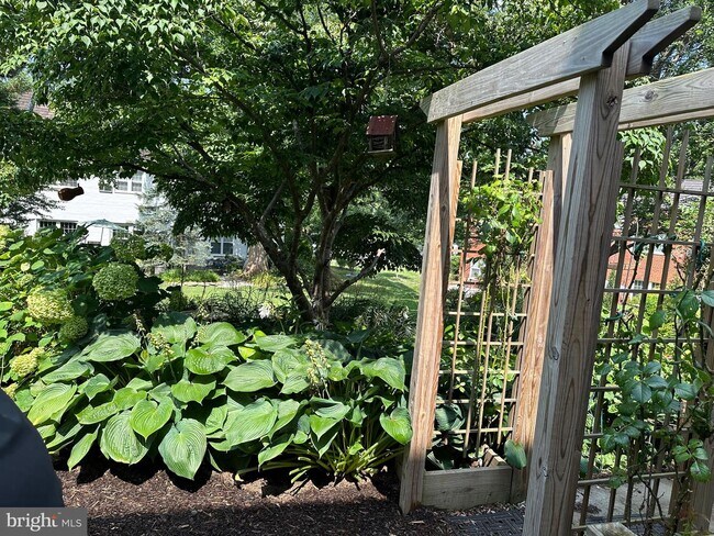 Building Photo - 3733 Gunston Rd