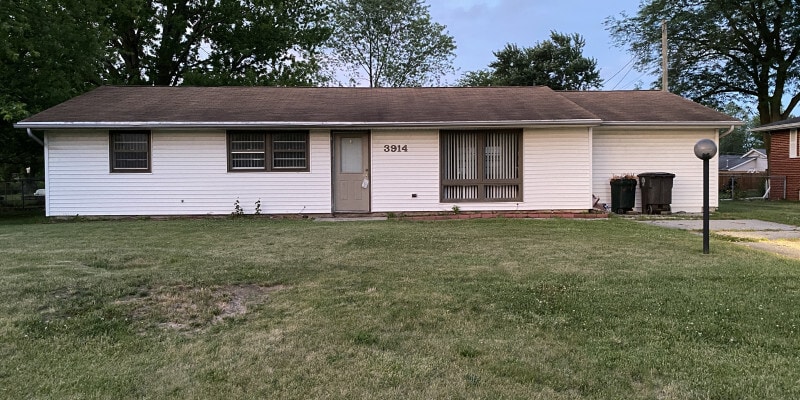 Primary Photo - 3914 Maplecrest Rd