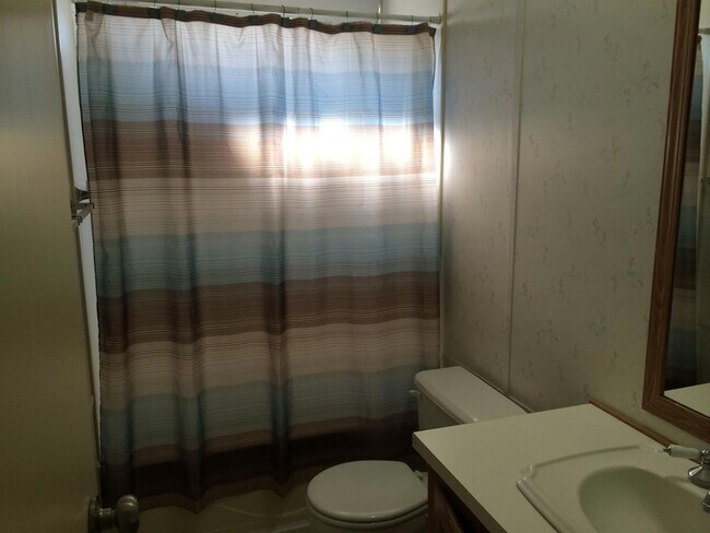 Foto del edificio - 845 M C Baca Ln