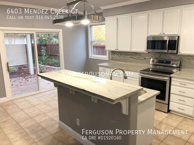 Foto del edificio - 6403 Mendez Creek Ct