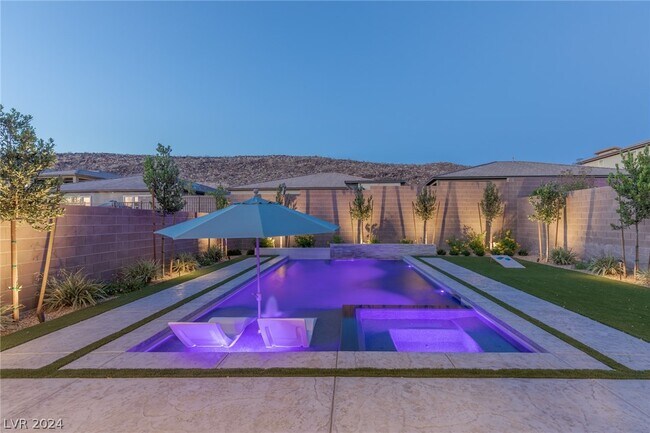 Foto del edificio - 2104 Havensight Ln