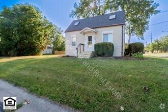 Building Photo - 1801 Dallas St