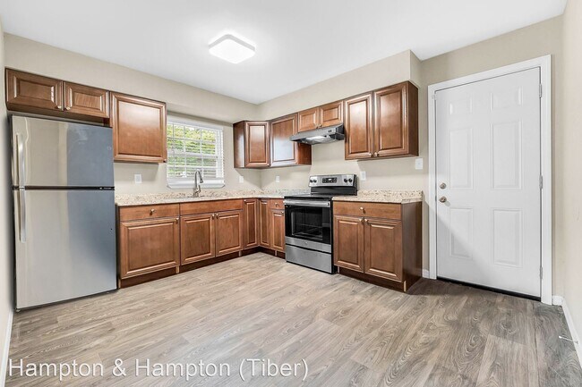 Building Photo - 2 br, 1 bath House - 1100 BIRCHWOOD CT UNIT B