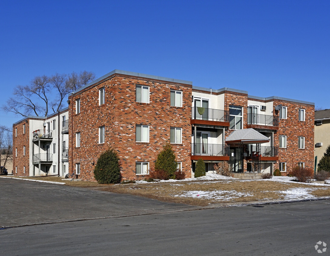 Primary Photo - Anderson-Elrose Apartments