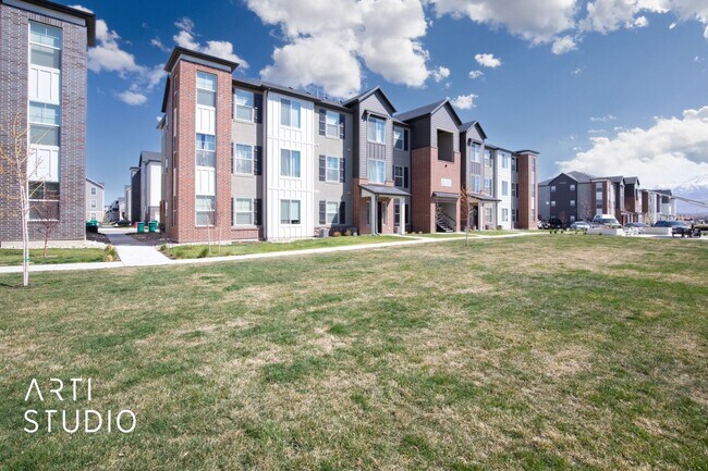 Foto del edificio - Unbelievably Awesome Lehi Condo