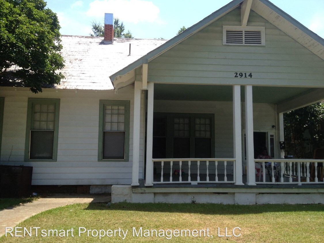 Foto principal - 2914 Beacon Ave