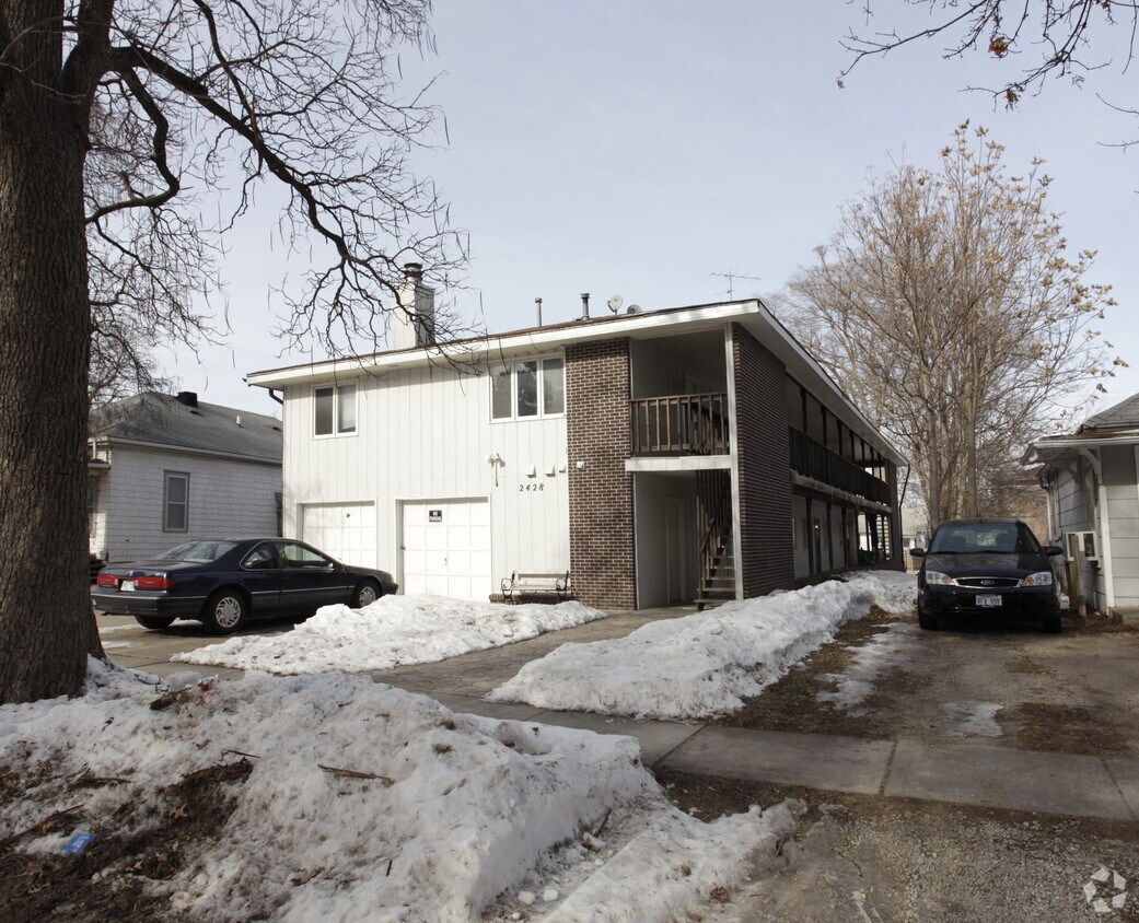 Primary Photo - 2428 D St