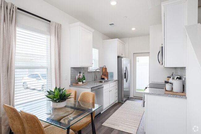 Mulberry - 3BR, 2.5BA - 1295SF - Kitchen - Abrazo at Rice Hope