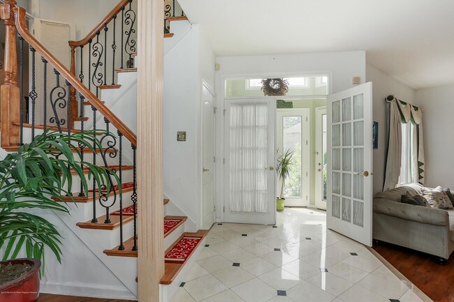 Foto del edificio - 228 St Andrews Ct