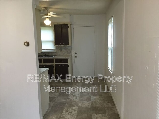 Foto del edificio - 9424 NE 28th St