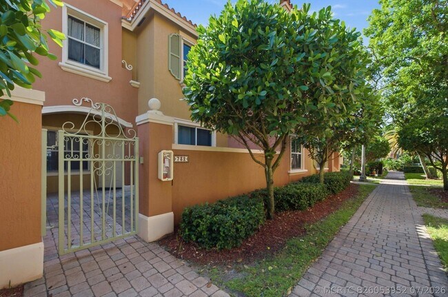 Foto del edificio - 732 SW 106th Ave