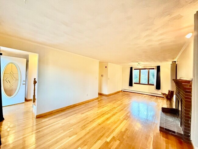 Foto del edificio - 19 Keans Rd