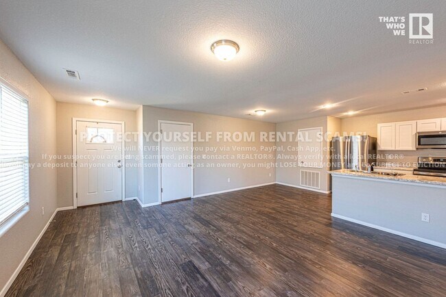 Foto del edificio - 235 W Marietta Way