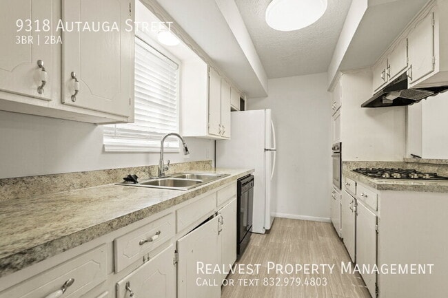Building Photo - 9318 Autauga St