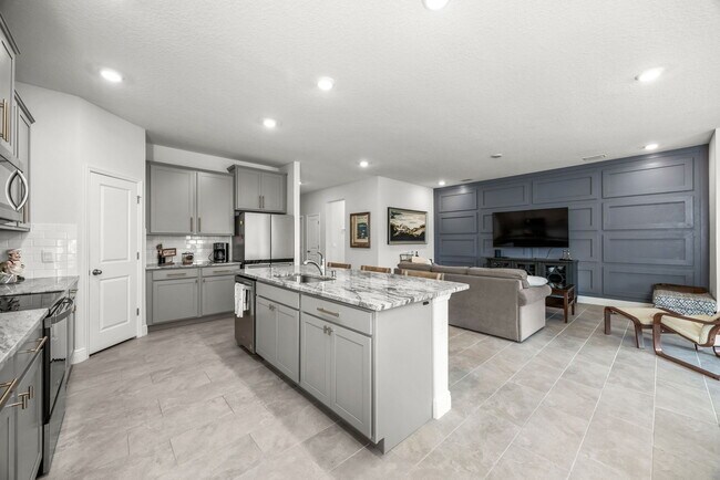 Cocina/sala de estar - 115 Bright Ibis Ave