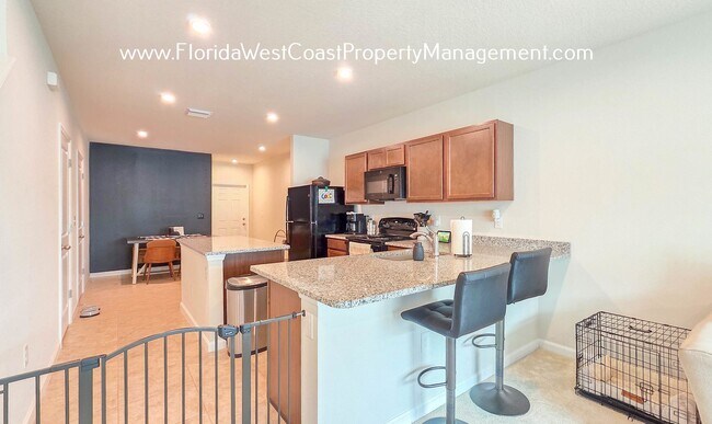 Foto del edificio - OUTSTANDING TOWNHOME IN LAKEWOOD RANCH! 3 ...