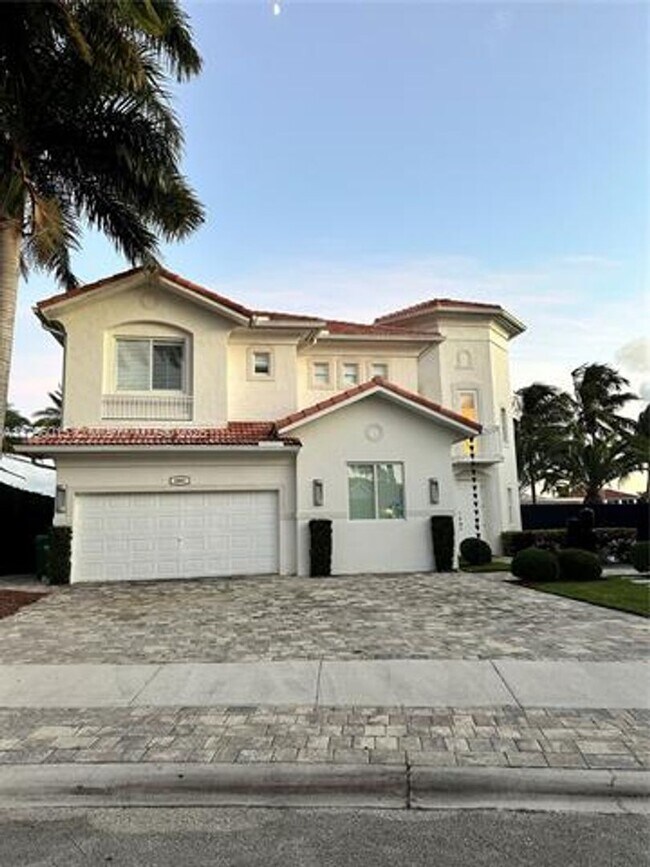 Foto del edificio - 6801 NW 113th Ct