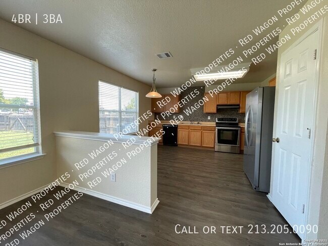 Foto del edificio - 8927 Nature Trail