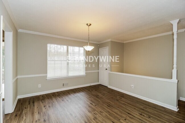 Building Photo - 1334 Colonial Trce NW