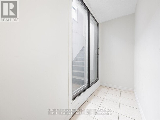 Building Photo - 4 Heaslip Terrace
