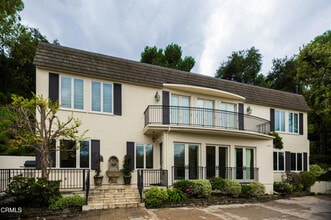 Building Photo - 980 Ellington Ln